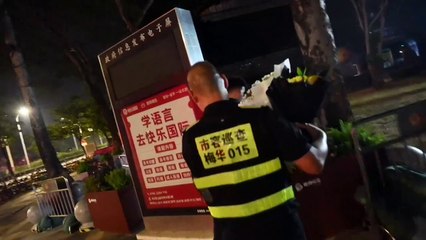 China acaba com memorial improvisado para vítimas de atropelamento