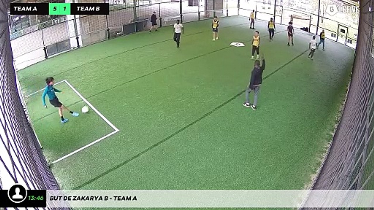 But de Zakarya B - Team A