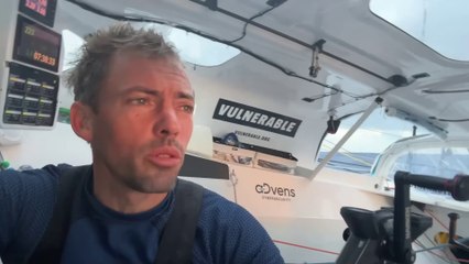 Vendée Globe 2024 - Thomas Ruyant /  VULNERABLE - Je passe du temps sur cette voie d'eau