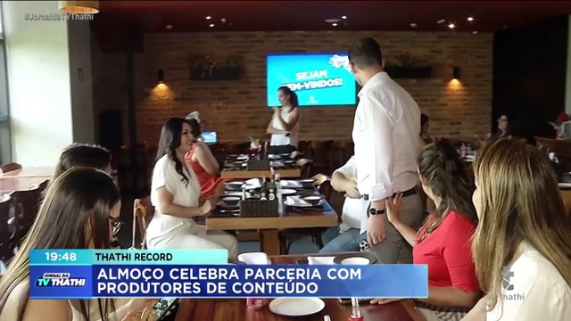 Almoço de confraternização da TV Thathi reúne parceiros comerciais
