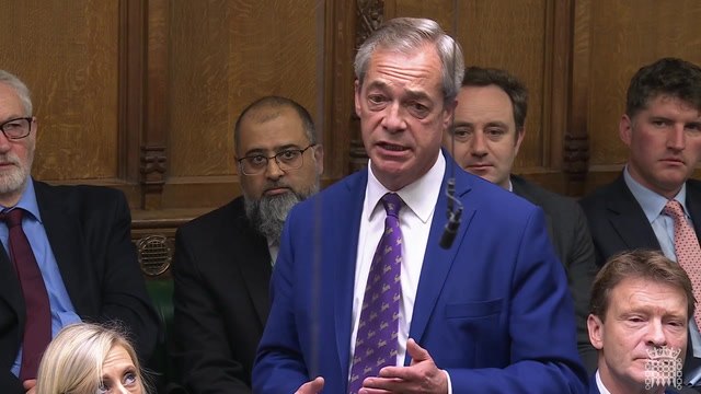 PMQs: Starmer pokes fun at Nigel Farage over Trump friendship