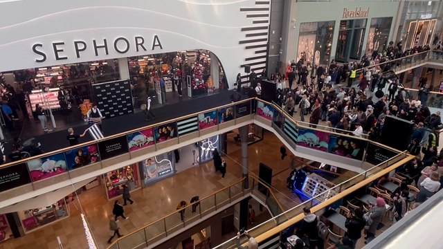 Shoppers camp overnight as thousands queue for opening of new Sephora store