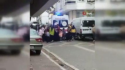 Park yeri kavgası esnasında boynuna tornavida saplandı