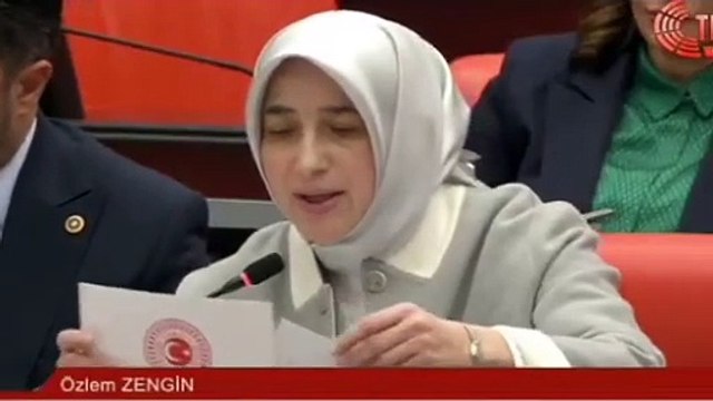 Özlem Zengin'den İzmir olayıyla ilgili yeni açıklama: Soyadım Zengin olduğu için ironi yapanlar var