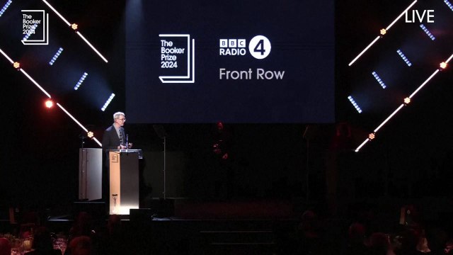 영국 작가 서맨사 하비 '오비털'로 부커상 수상 / YTN