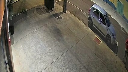 Bicicleta OGGI é furtada em condomínio na Avenida Toledo - Internauta pede ajuda!
