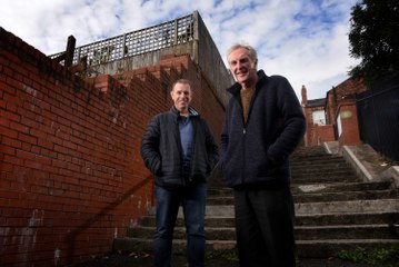 Roll With It: A Celebration of Oasis and Its Fans