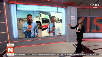 SCZ CHOFERES BLOQUEAN RUTAS A COTOCA Y LA GUARDIA PARA EXIGIR DIÉSEL