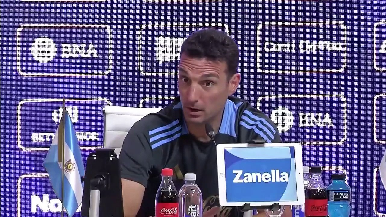 Scaloni sobre Colapinto: "Vamos a tener oportunidad de conocernos"