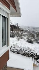 Primera nevada de otoño