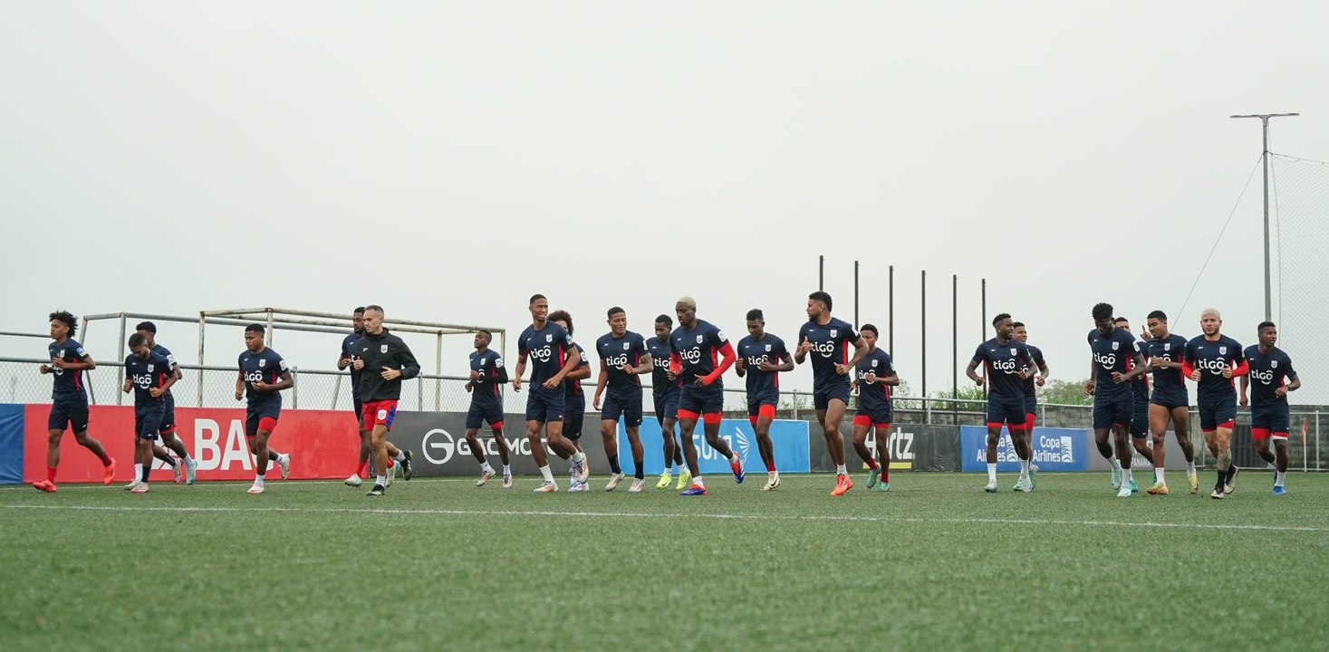 Panamá entrena antes de viajar a Costa Rica para juego de Liga de Naciones