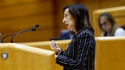 Robles denuncia que Mazón tardó cinco horas en pedir el despliegue de la UME por todo Valencia y la Generalitat lo niega