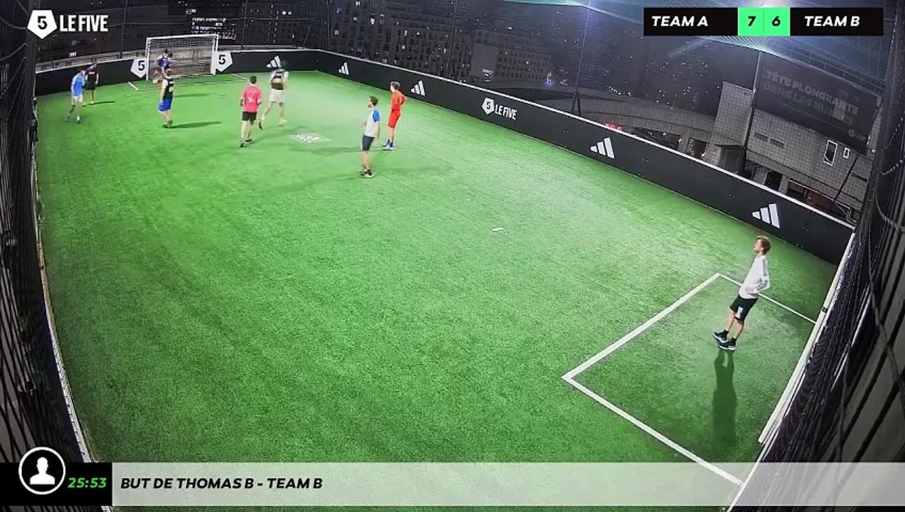 But de Thomas B - Team B