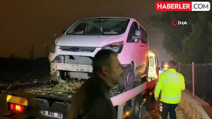 İnegöl'de Kontrolden Çıkan Minibüs Dere Yatağına Uçtu