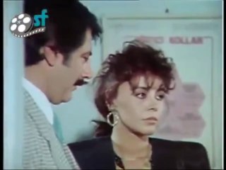 Ağlıyorum Yalnızım 1988 Ceylan, Özlem Onursal Türk Film