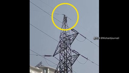 [나우쇼츠] 송전탑 꼭대기에서 춤춘 남성...무사히 하강 / YTN