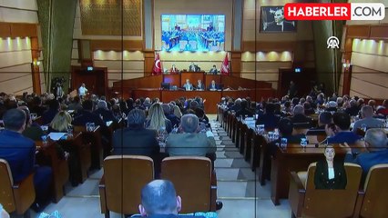 İBB Meclisi'nde Tartışmalı Toplantı: AK Parti Grubu Çıktı