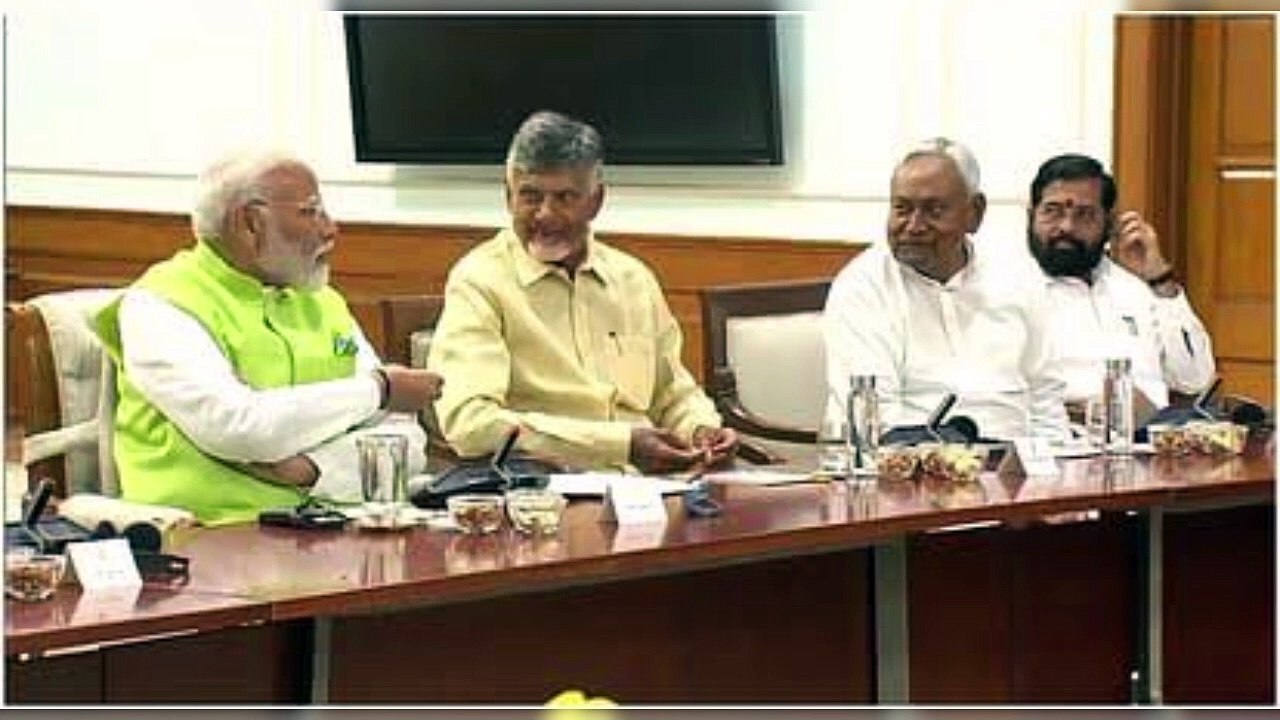 Nitish Cabinet: सीएम नीतीश कुमार ने दिया सरकारी कर्मचारियों को तोहफा, महंगाई भत्ता को तीन प्रतिशत बढ़ाया