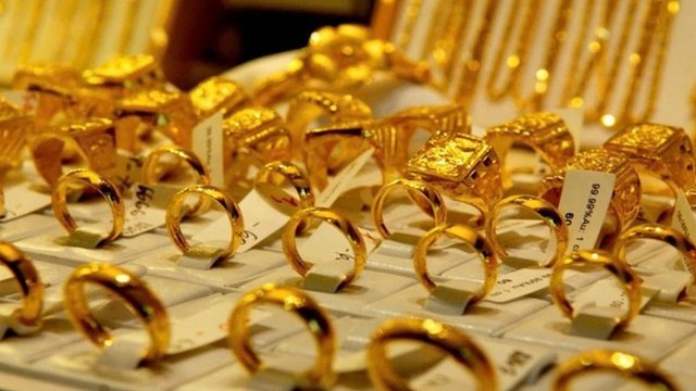 Ngày 14/11: Giá vàng nhẫn giảm mạnh