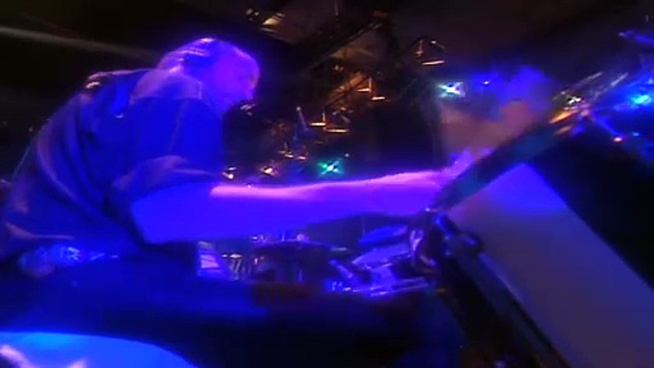 ELTON JOHN — Tiny Dancer | Elton John — Live In Barcelona · 1992