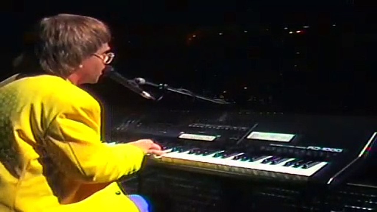 Elton John パス　バルセロナ　2017 Elton John パス バルセロナ 2017 プレシャス・レイZⅡ YELLOW