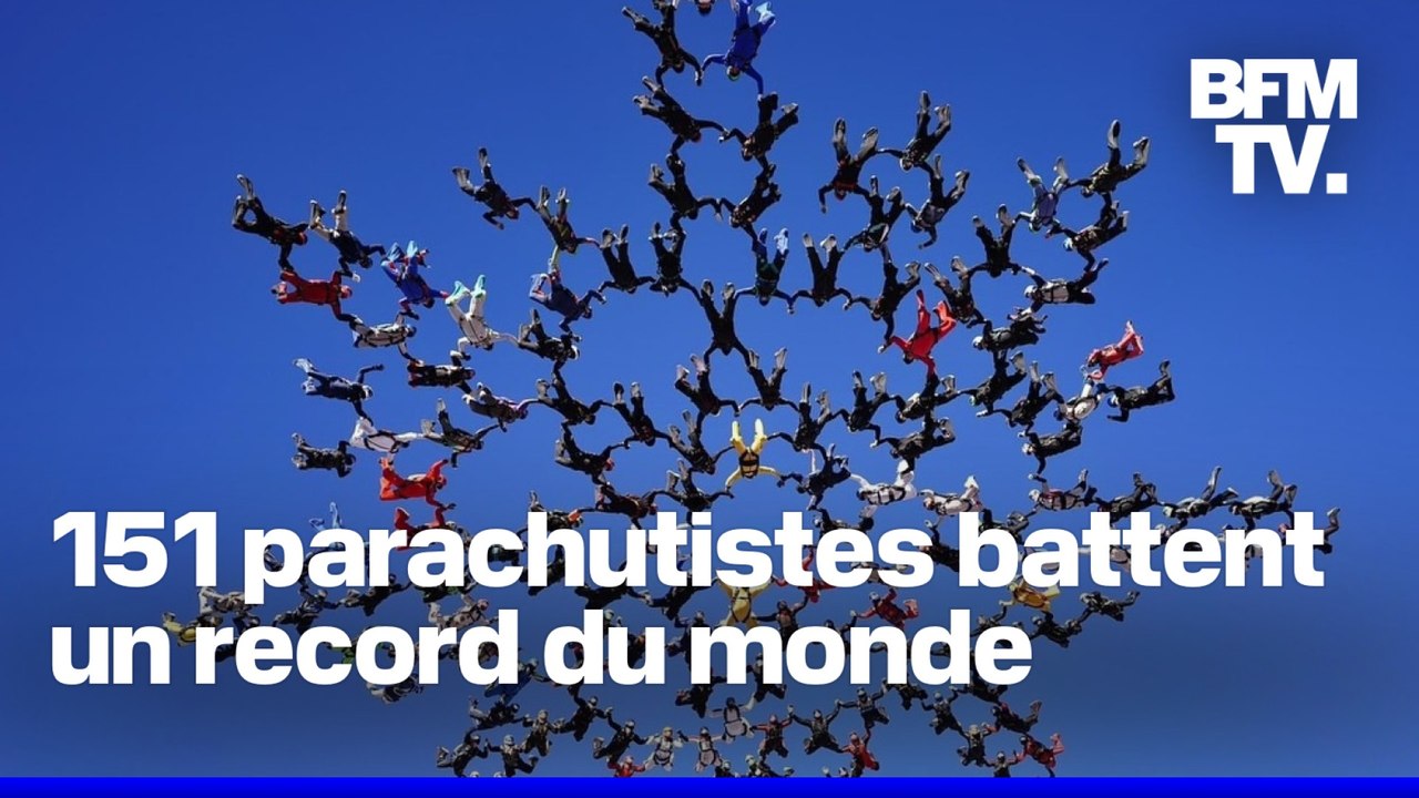 151 parachutistes battent le record du monde du saut en équipe