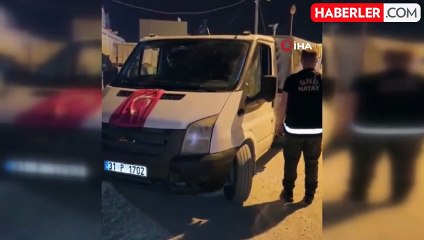 Türk Bayrağı Astığı Kamyonetle Göçmen Taşıyan Şahıs Yakalandı