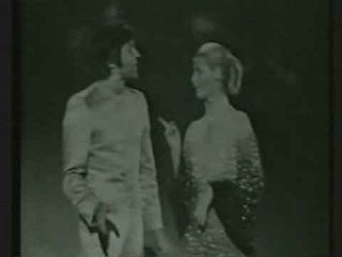 S. DISTEL..Toute la pluie tombe ..(1970)