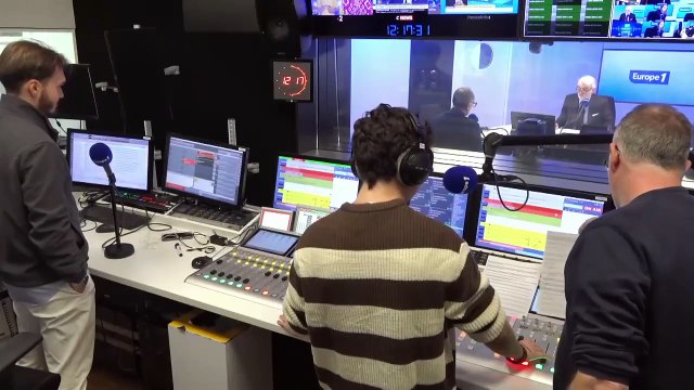 France-Israël au Stade de France : «on n'est pas seulement supporters des 2 équipes, on est les supporters de l'amitié entre la France et Israël», déclare Frank Tapiro