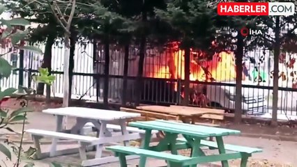 Bahçelievler'de Seyir Halindeki Kamyonet Alev Aldı