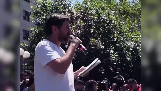 Juan Grabois organizó una clase pública sobre el lawfare frente a Comodoro Py