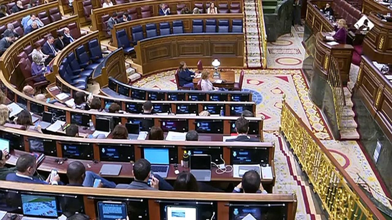 Alía carga contra el PSOE en el Congreso por «6 años de ruina»