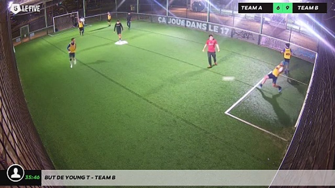 But de Young T - Team B