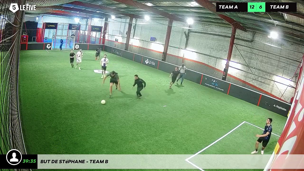 But de Stéphane - Team B