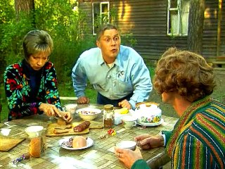 Тридцать три квадратных метра ( 1 серия из 41 ).