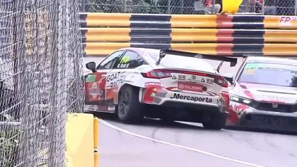 TCR World Tour 2024 Macau Q2 Butti Big Crash