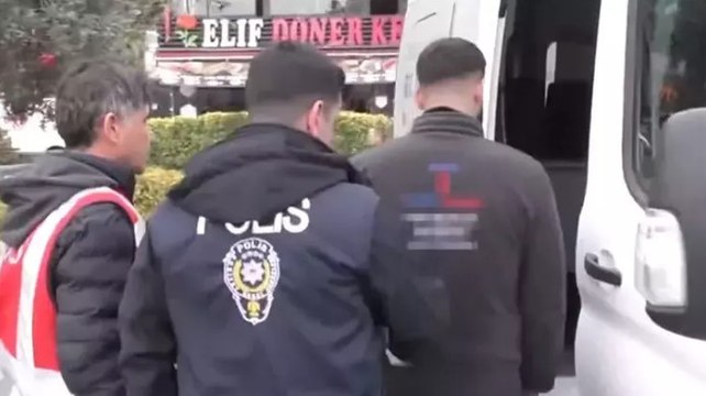 İstanbul’un Esenyurt ilçesinde düzenlenen ‘Kalkan-29’ operasyonunda 242 düzensiz göçmen yakalandı