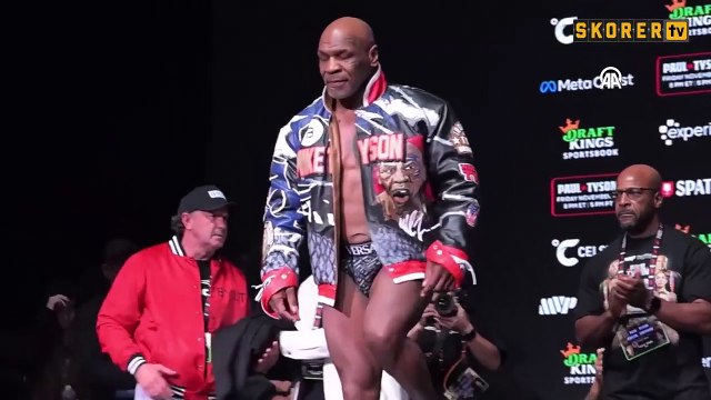 Dünyanın beklediği boks maçı öncesi Mike Tyson'dan Jake Paul'a tokat!