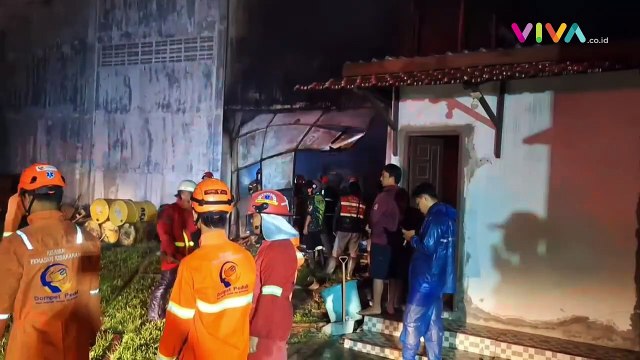 Akibat Sambaran Petir, Gudang di Sampit Hangus Terbakar