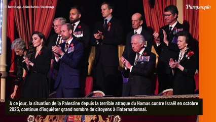 Nouveau coup dur pour William en pleine visite, le prince de nouveau bousculé par la foule