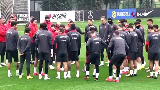 A Milli Takım, Galler maçı hazırlıklarını tamamladı