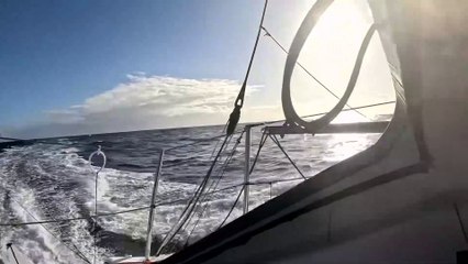 Vendée Globe 2024 - Le gâteau de Sam Davies pour Nicolas Lunven / HOLCIM - PRB