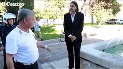 Paolini al vigile: non puoi vietarmi di bere l'acqua non potabile