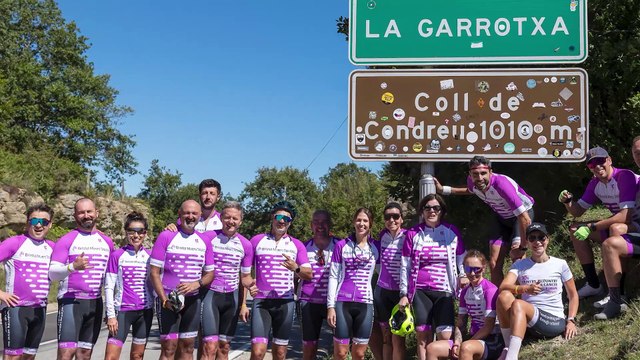 Empleados de BMS recaudan fondos en bicicleta para la Asociación Española Contra el Cáncer