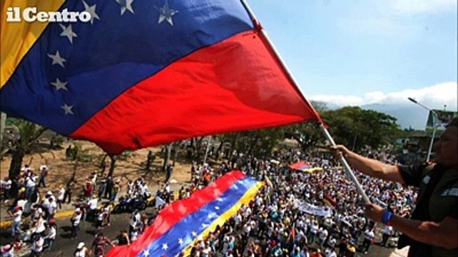 Giornalista abruzzese arrestato in Venezuela: Tredici ore in carcere per un paio di foto