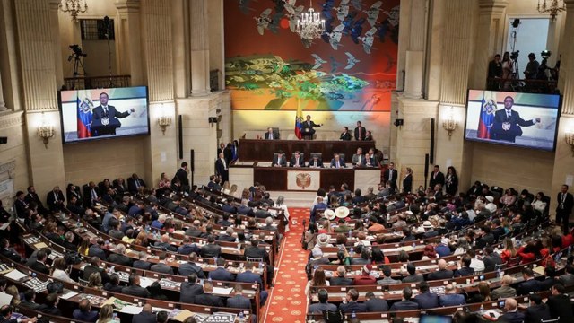 Kolombiya’da çocuk evlilikleri yasaklandı: Evlilik yaşı 18’e çıkarıldı