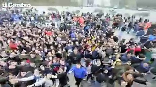 I maturandi a San Gabriele per la benedizione delle penne