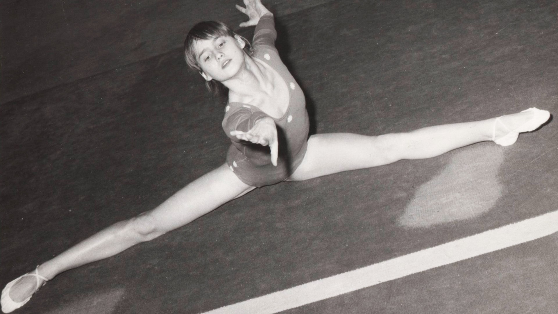 Nadia Comaneci, la gymnaste et le dictateur