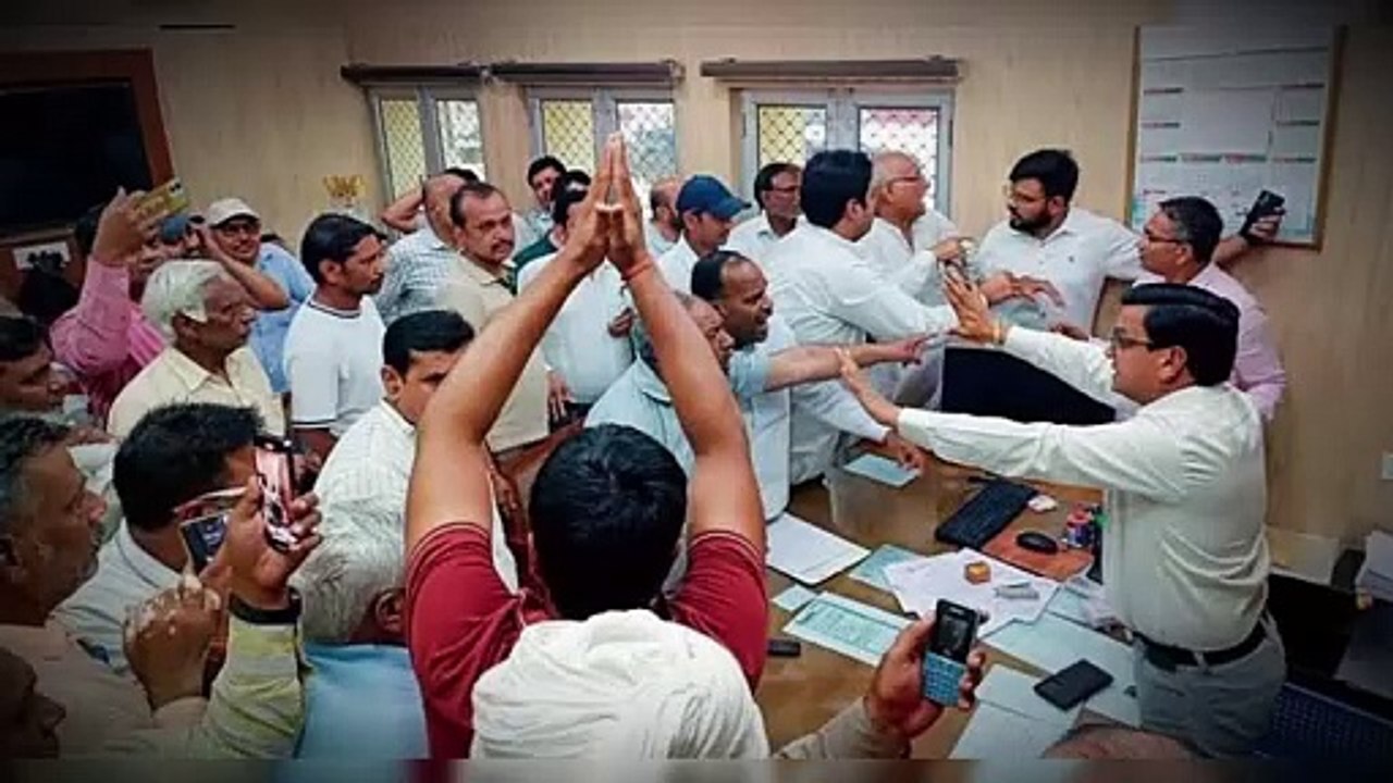 Central Civil Services Rule 54: सरकारी कर्मचारी की बेटी को भी मिलेगी पेंशन, जानिए शर्तें