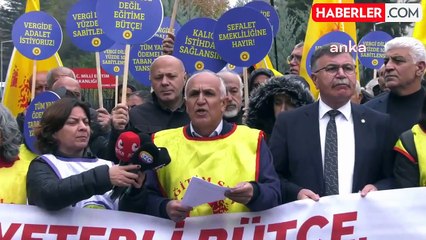 Eğitim Sen'den MEB Önünde "Bütçe" Protestosu: "meb Bütçesi ile Yapısal Hale Gelen Sorunların ve İhtiyaçların Karşılanabilmesi Mümkün Değil"